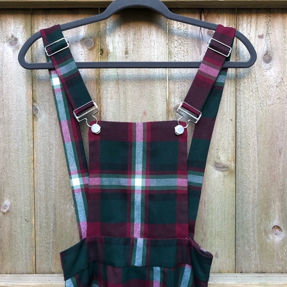 Collectif Kayden Festive Check Dungaree Dress Size XS Red Green Plaid Pinafore - Picture 3 of 14